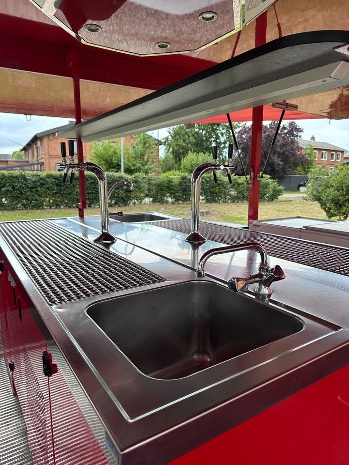 Schankwagen Bierwagen Bad mieten in Stockelsdorf – frisch gezapft – 4