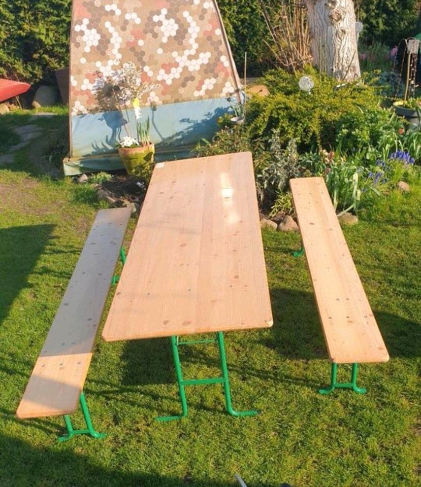 Große LOVE Buchstaben Deko mieten in Gehlsdorf – für die Hochzeit – 3