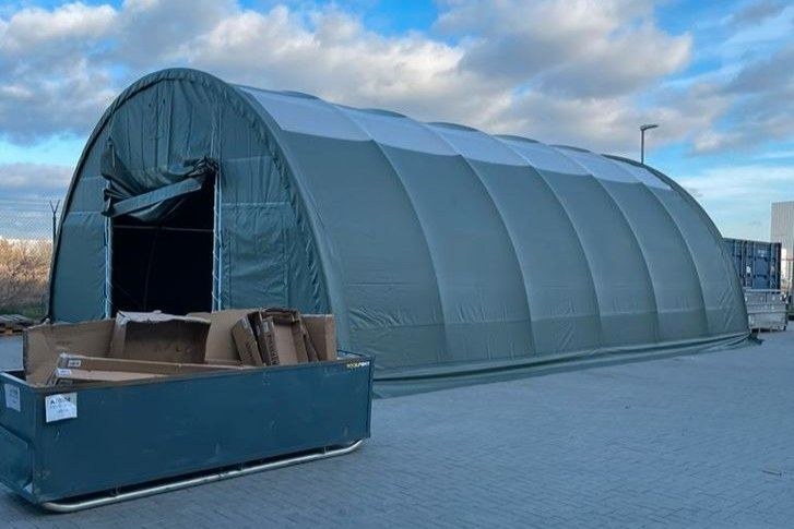 Lagerzelt Lagerhalle mieten in Könnern – Partyzelt für Ihre Feier