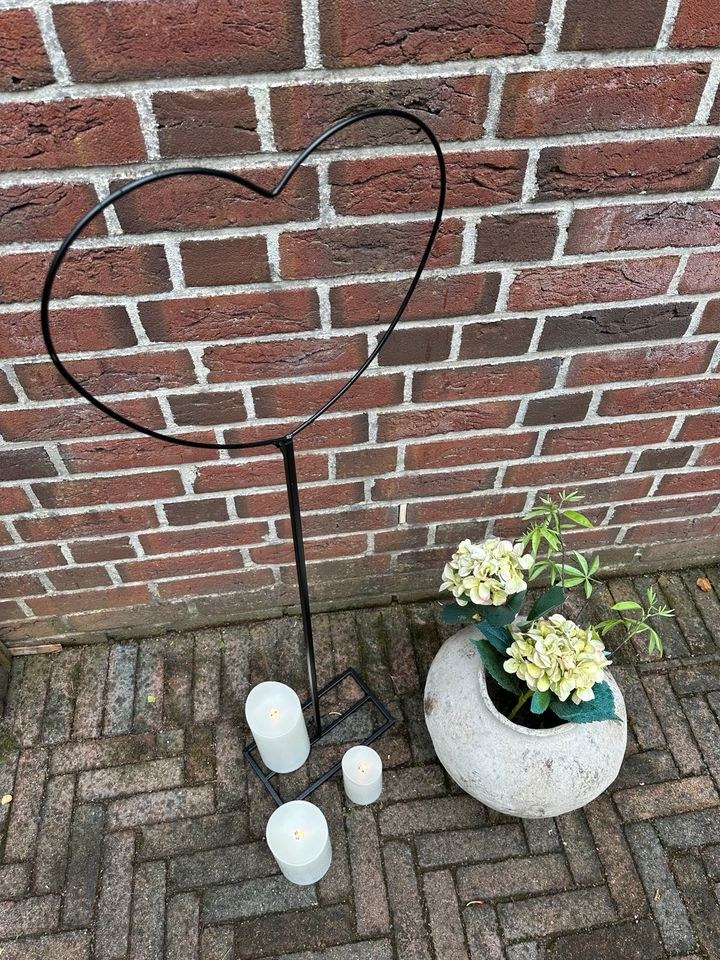 Herzdeko Herzständer Deko Hochzeitsdeko mieten in Bad Bentheim