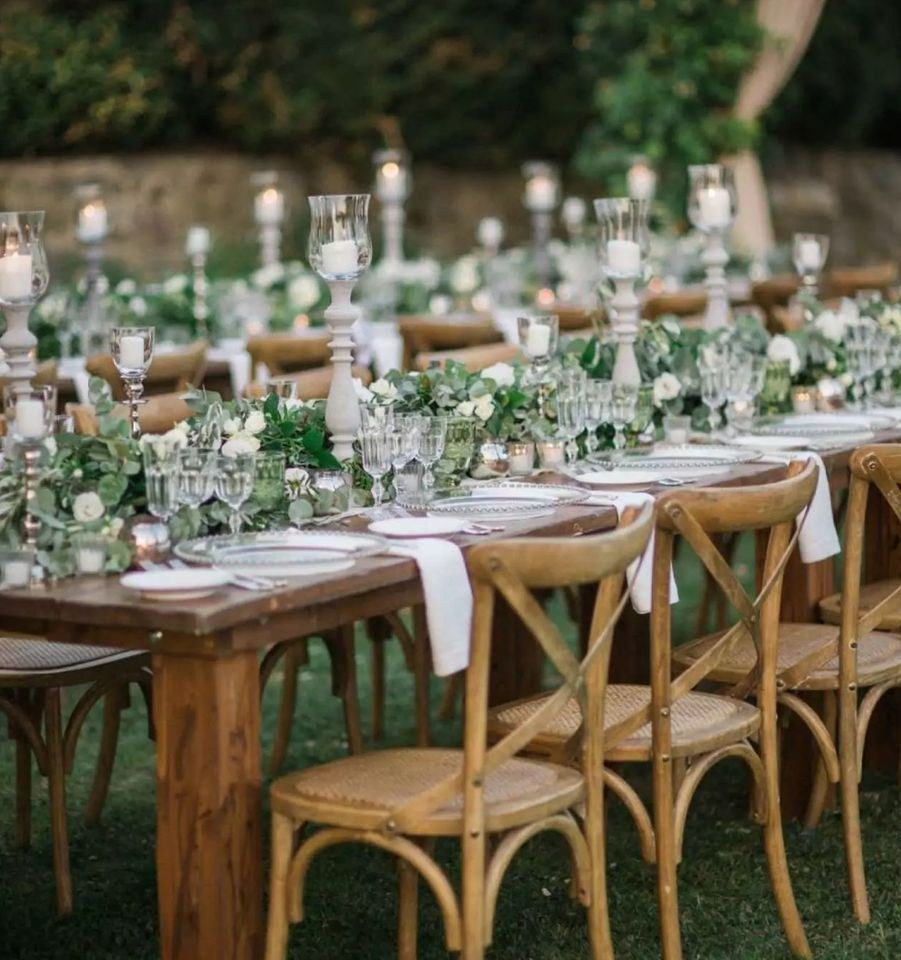 Crossbackstühle Deko Stühle mieten in Bad Bentheim – für die Hochzeit