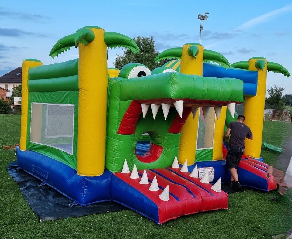 Hüpfburg Kinderparty Bunte Hüpfburgen mieten in Gudensberg – 3