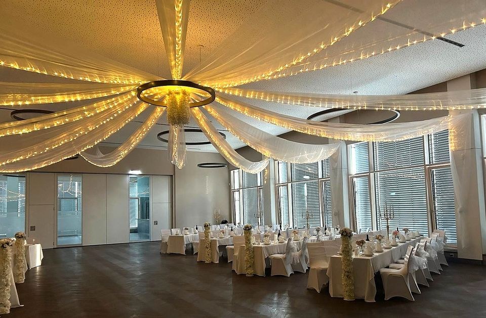 Deckendeko Baldachin Licht mieten in Gudensberg – 4