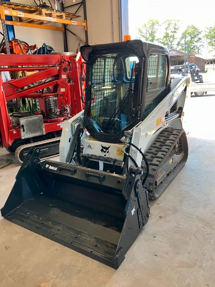 Bobcat T450 Erdarbeiten Baggerarbeiten Radlader mieten – 3