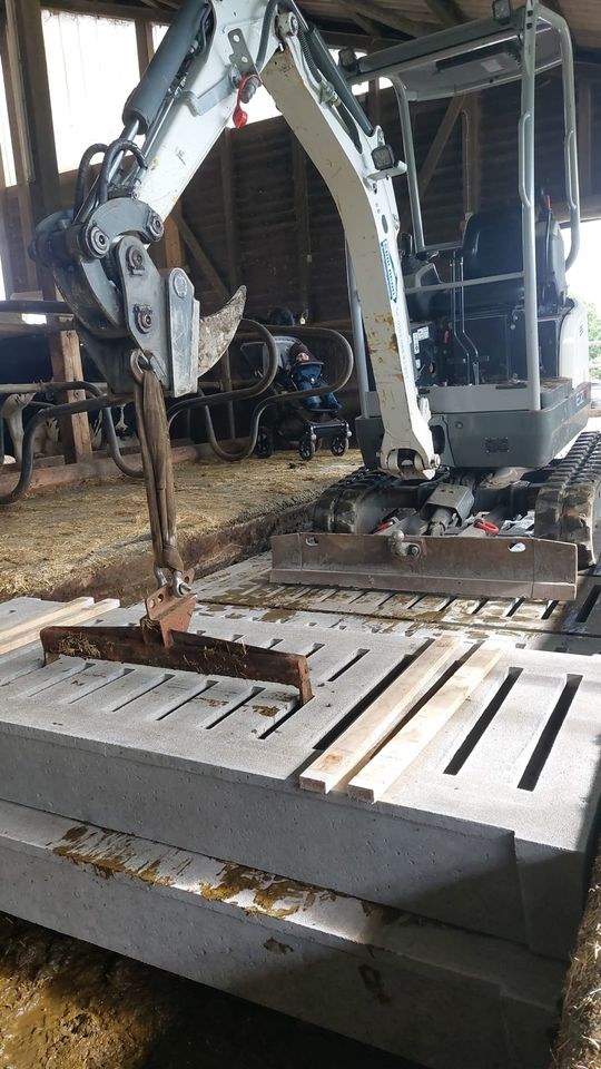 Minibagger 1,9t Garten Baggerarbeiten Teich Pool mieten – 2