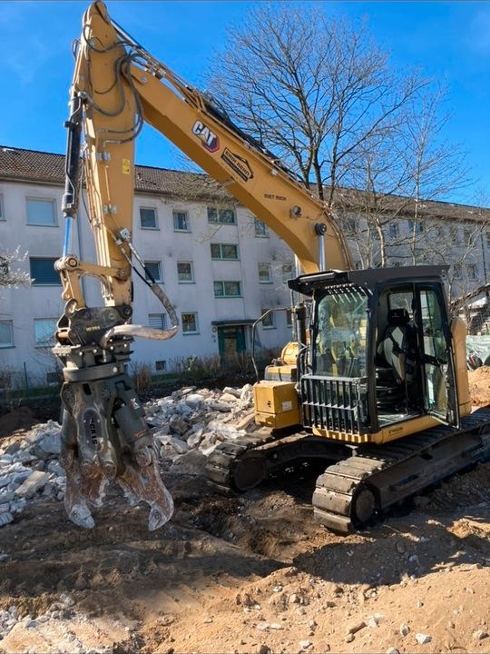 Bagger 18t Abbruch Baggerarbeiten mieten bei Baggerverleih/-arbeiten