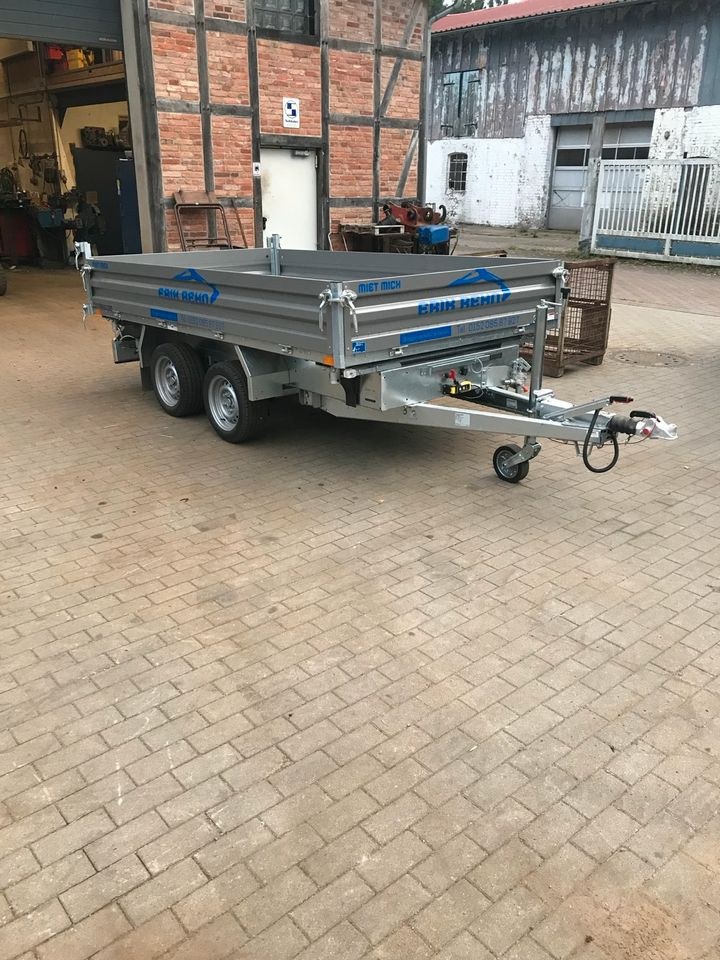 Dreiseitenkipper Baumaschinentransporter 3,5t mieten in Seth Holstein