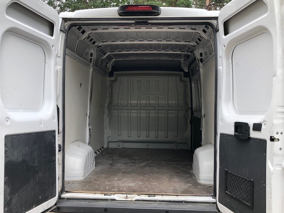 Transporter Umzüge Möbel usw.Ducato L2 H2 AHK mieten in Beelitz – 2