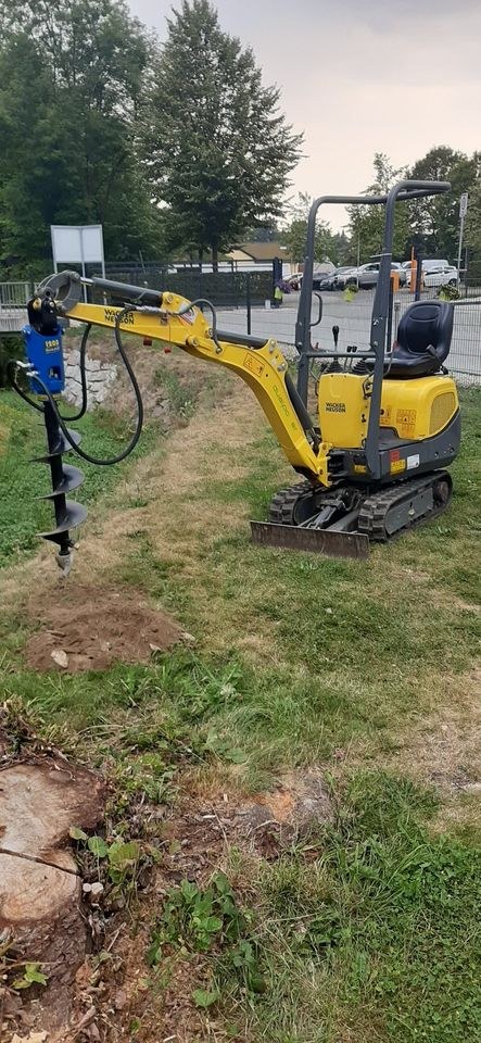 Wacker Bagger Minibagger 803 Erdbohrer mieten in Stollberg