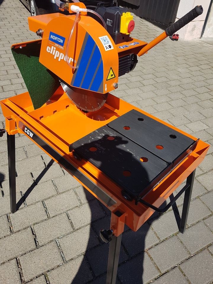 Fugenschneider Schneidtisch Rabattengreifer mieten in Stollberg