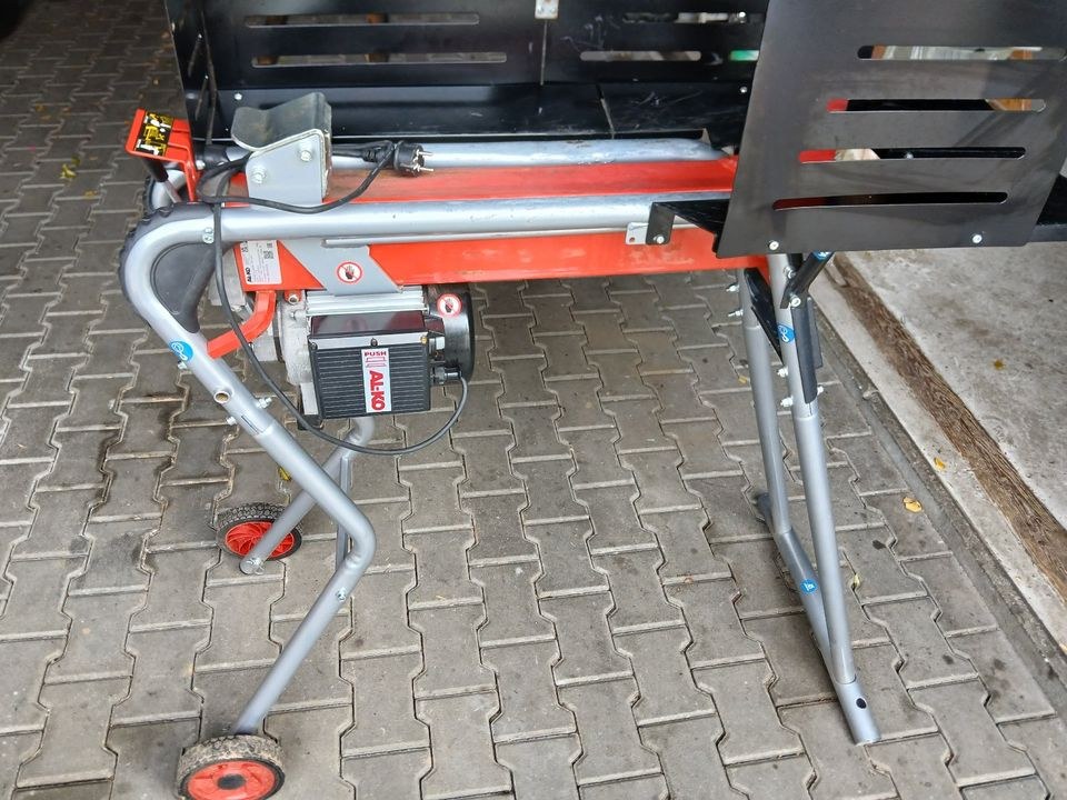 Häcksler Holzspalter mieten in Stollberg – für Ast- & Heckenschnitt – 4