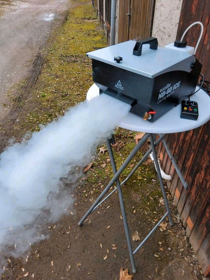 Nebelmaschine Seifenblasenmaschine mieten bei Eventzubehör Mey