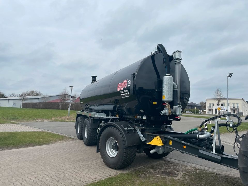 Zubringer Güllefass Güllezubringer Transportfass mieten in Apen – 3