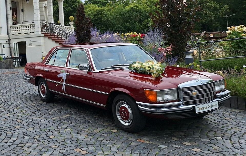 2 Stunden Mercedes Fahrerin mieten in Niederaula