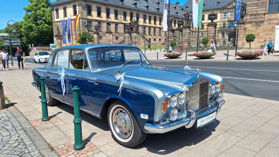 2 Stunden Rolls Royce Chauffeurleistung mieten in Niederaula
