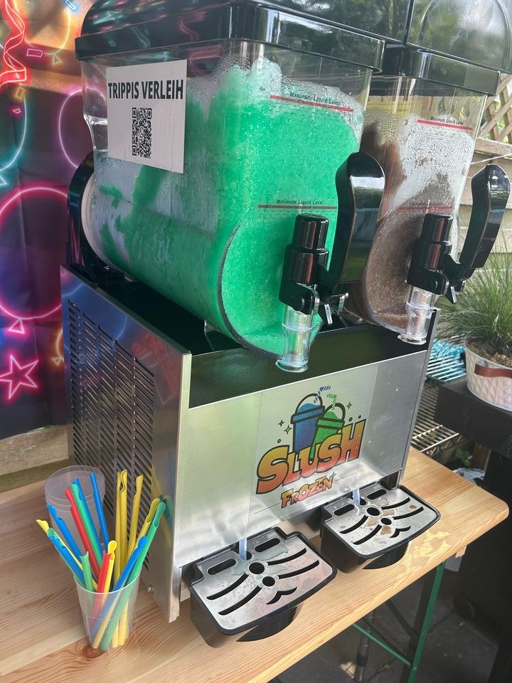 Slush Eis Maschine mieten bei Trippis Verleih – eiskalt für Ihr Fest
