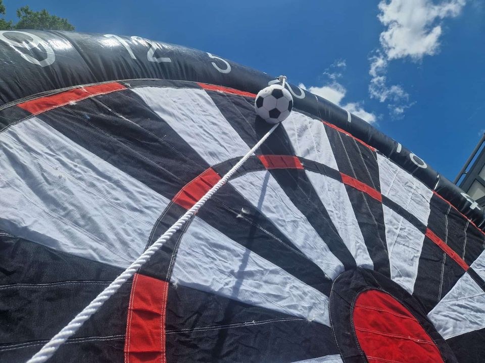 XXL Fußball Dart Fußballdart Soccer Hüpfburg mieten – 3