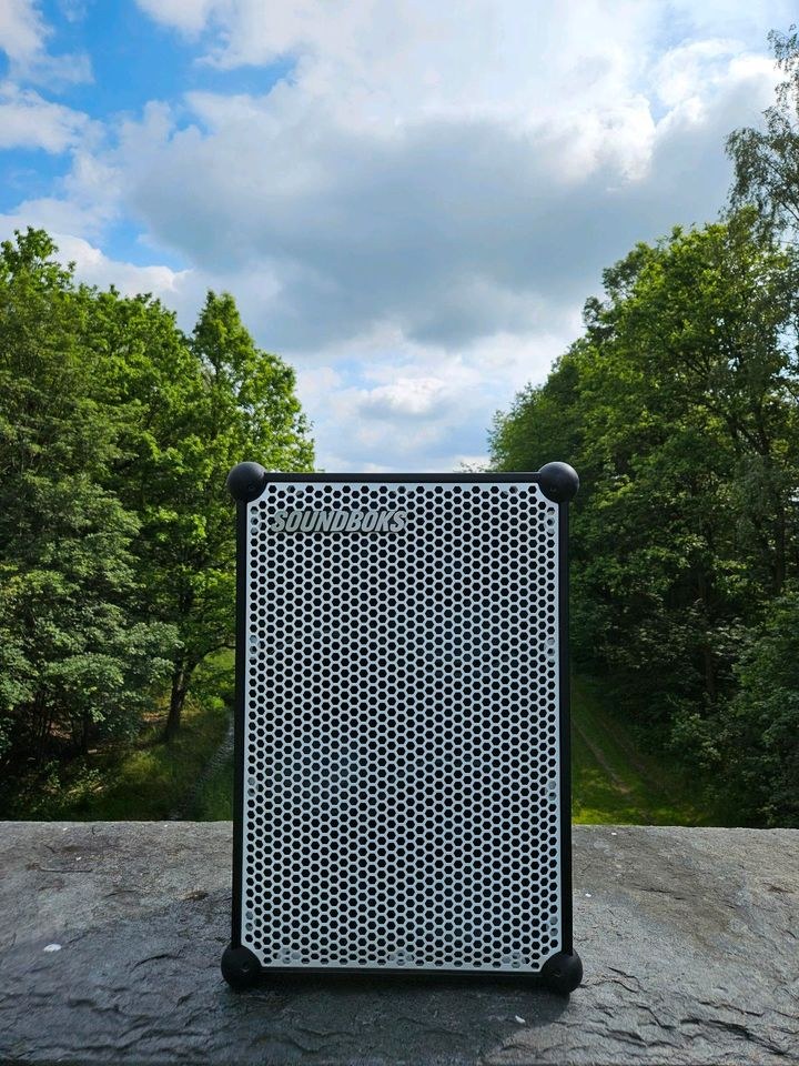 Soundboks 4 3 o GO mobiler Bluetooth Akku mieten bei Rentboks – 2