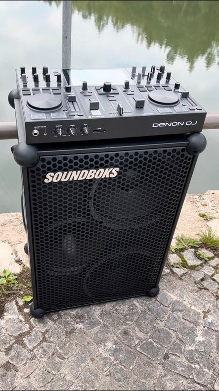 Soundboks 3 4 DJ Controller Musikanlage mieten bei Rentboks