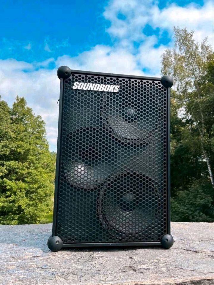 Soundboks 4 3 Bluetooth Akku Lautsprecher PA mieten bei Rentboks – 4