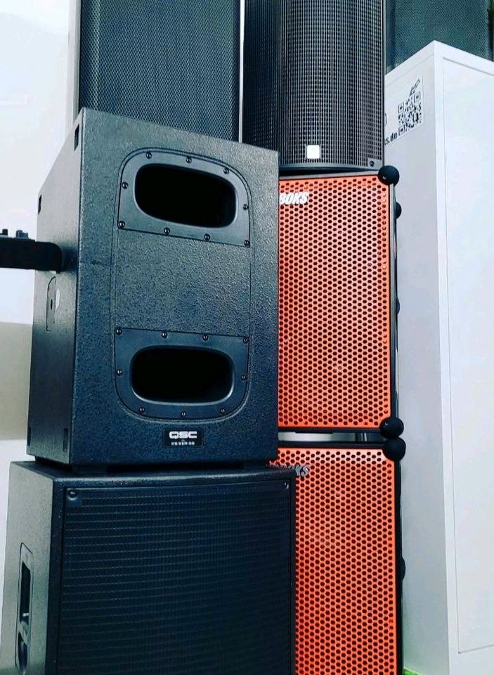 2 Soundboks 3 4 Akku Subwoofer Lautsprecher mieten bei Rentboks