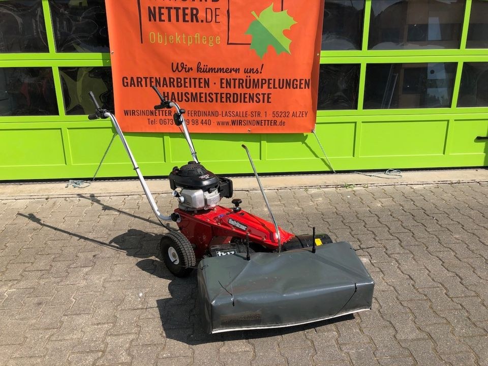 Kehrmaschine TK17 Benzinbetrieben Zubehör mieten bei Garagenvermietung – 4