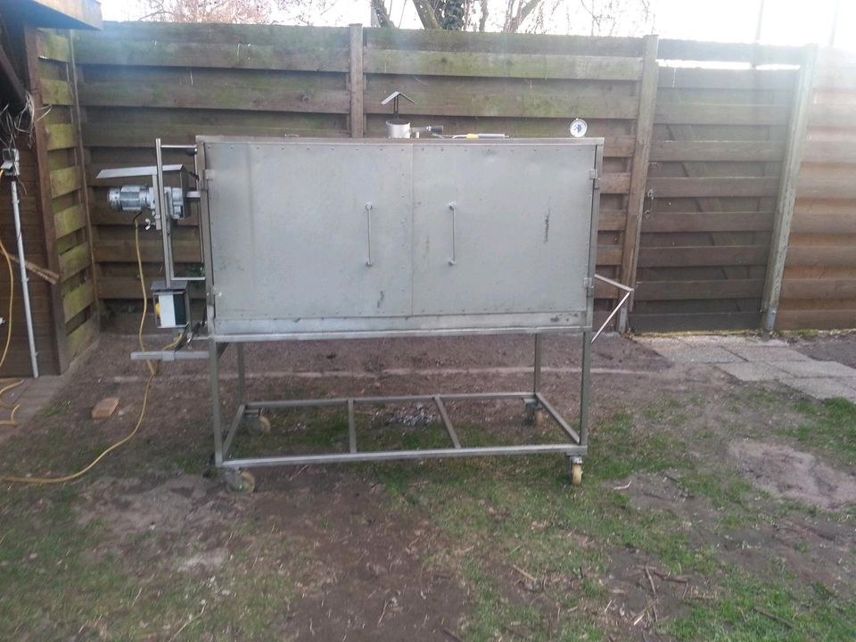 Spanferkelgrill N Spanferkel Grill Lanmm mieten bei AK Verleih