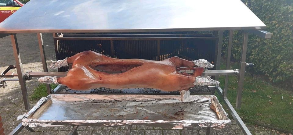Spanferkelgrill N Spanferkel Grill Lanmm mieten bei AK Verleih – 2