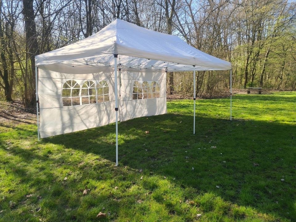 Partyzelte Faltpavillons Pop up Zelte 3x6 Meter mieten