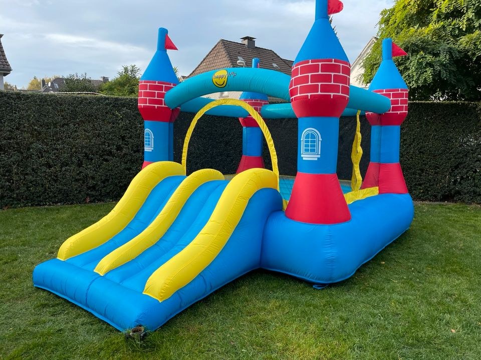Hüpfburg Ritterburg Doppelrutsche mieten bei L&A Eventservice