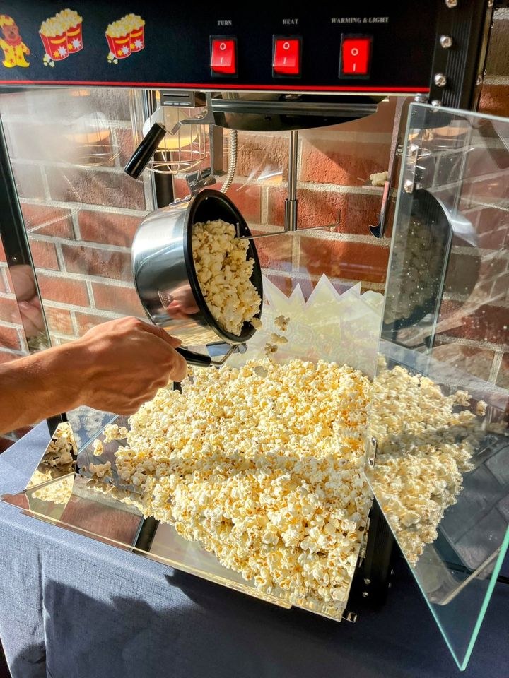 ✨Popcornmaschine inkl Mais Tüten!✨ mieten bei Valentinos Eventspaß – 4