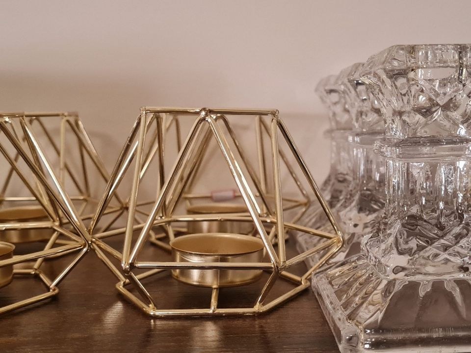 Kerzenständer geometrisch Gold Metall Deko mieten in Garath – 2