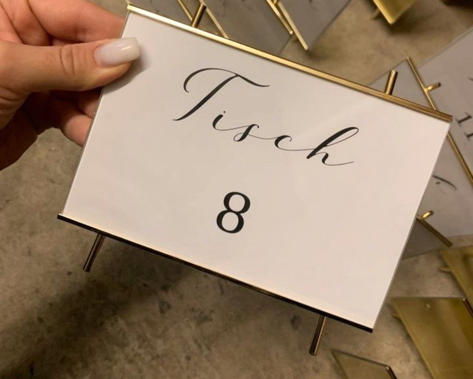 Tischnummern Bilderrahmen Deko mieten in Garath – für die Hochzeit – 4