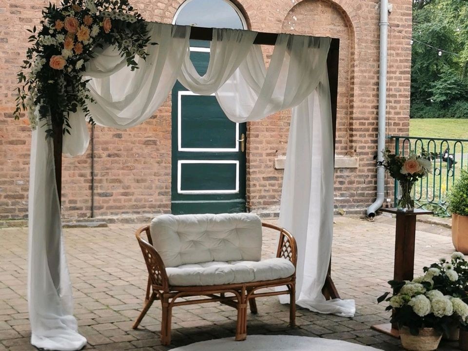 Traubogen mieten in Garath – für die Hochzeit