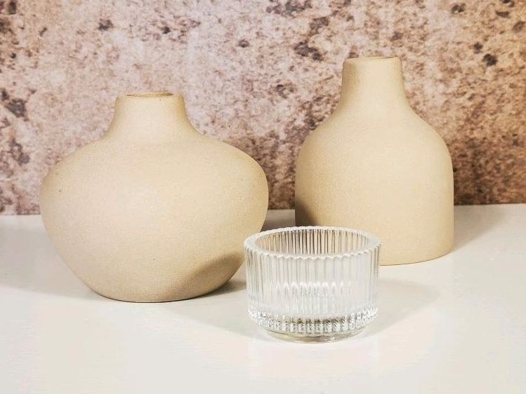 Vasen Creme Deko mieten in Garath – für die Hochzeit – 3