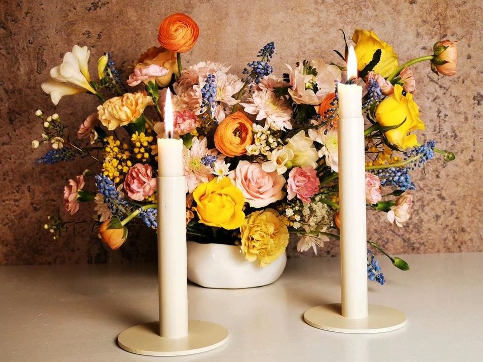 Kerzenständer Weiß Metall Deko mieten in Garath – für alle Gäste – 4
