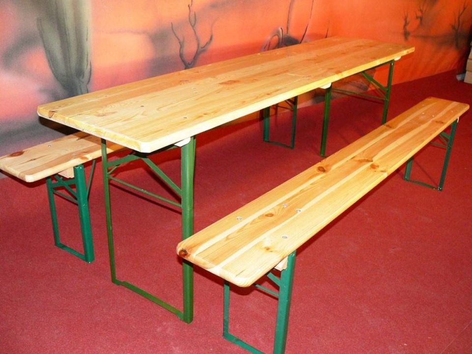 Bierzeltgarnituren mieten in Emden – Sitzplätze für alle