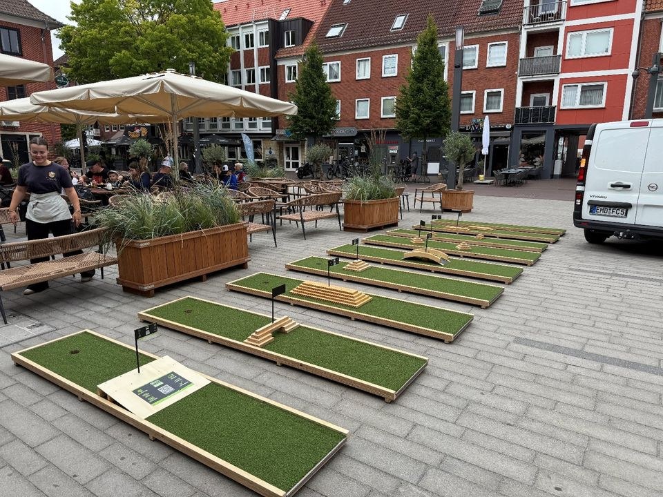 Minigolf Anlage mieten bei Freizeitcenter Emden TCE – Spiel & Spaß