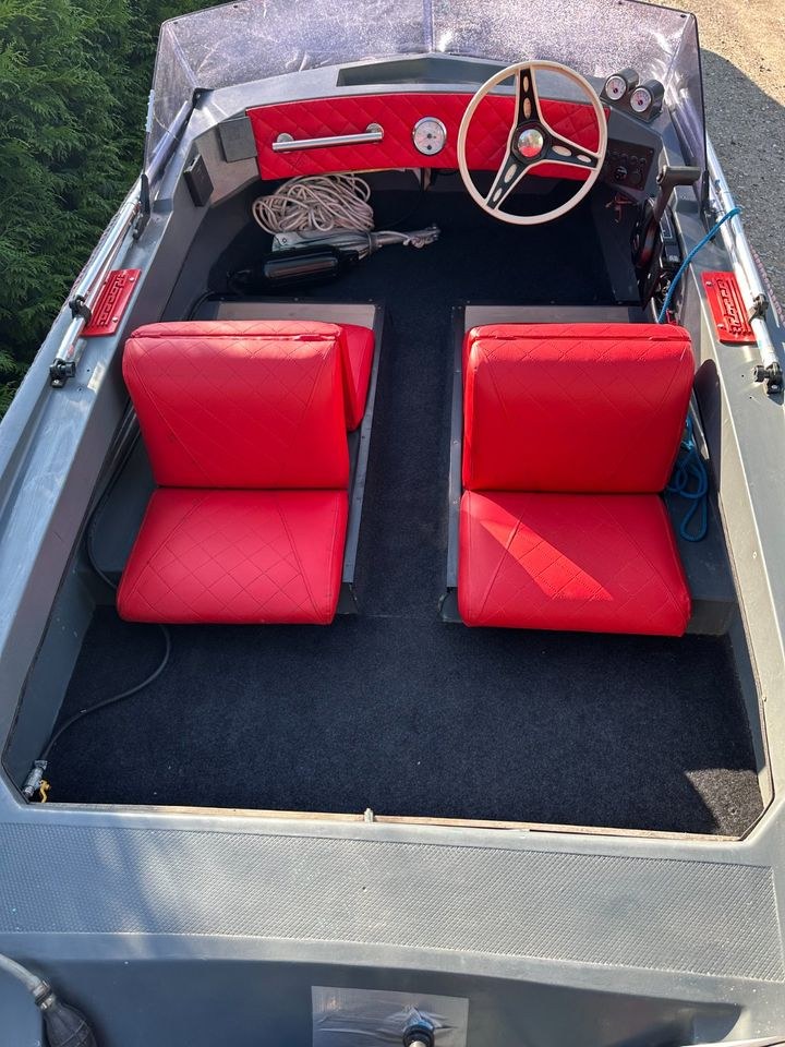 Motorboot inkl 15 PS Motor mieten in Stadtmitte – raus aufs Wasser – 4