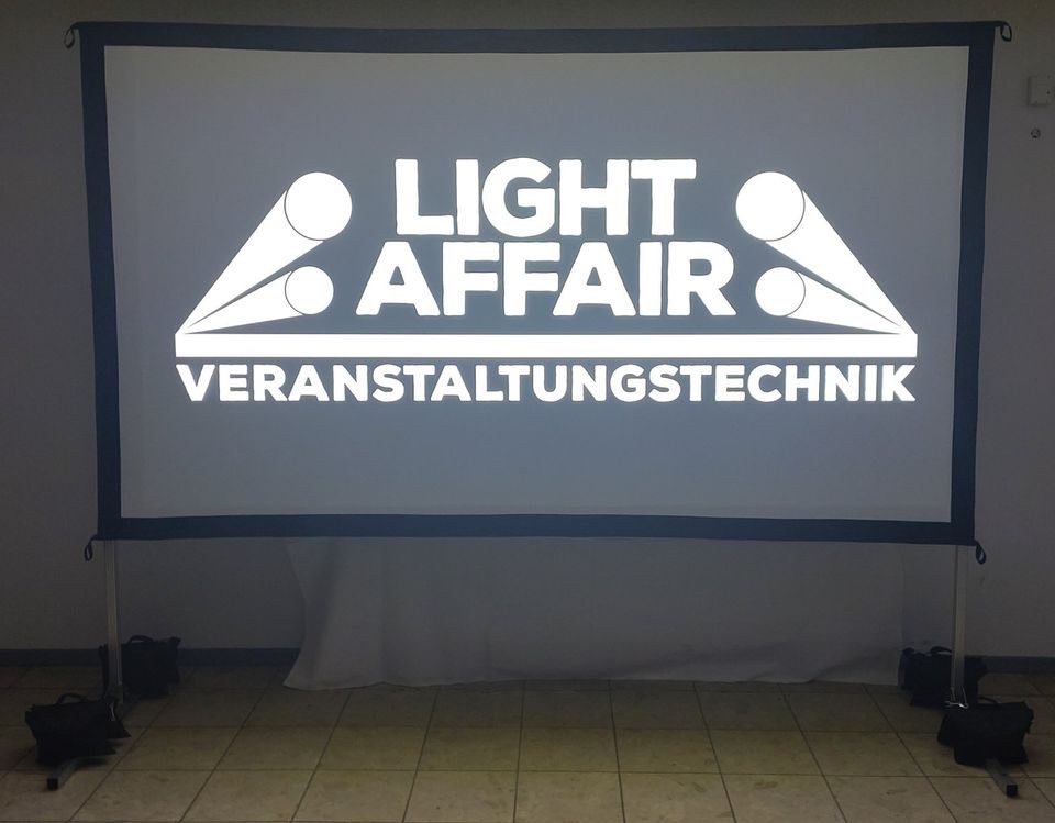 I 4000ANSI Laserprojektor Tisch Leinwand mieten – 3