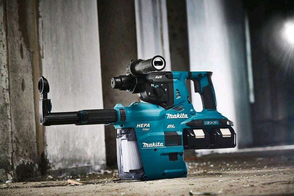I Makita DHR280ZJ 4x Akku Ladegerät mieten in Fredersdorf-Vogelsdorf