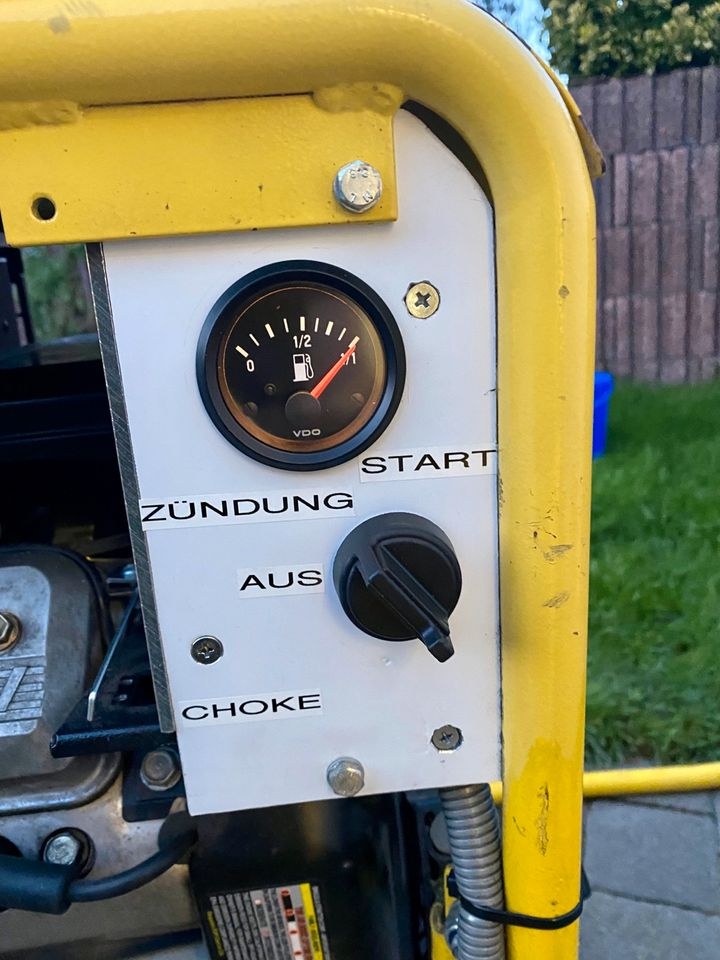 STROMGENERATOR GEKO STROMAUSFALL mieten bei Wekzeugverleih Niederrhein – 3