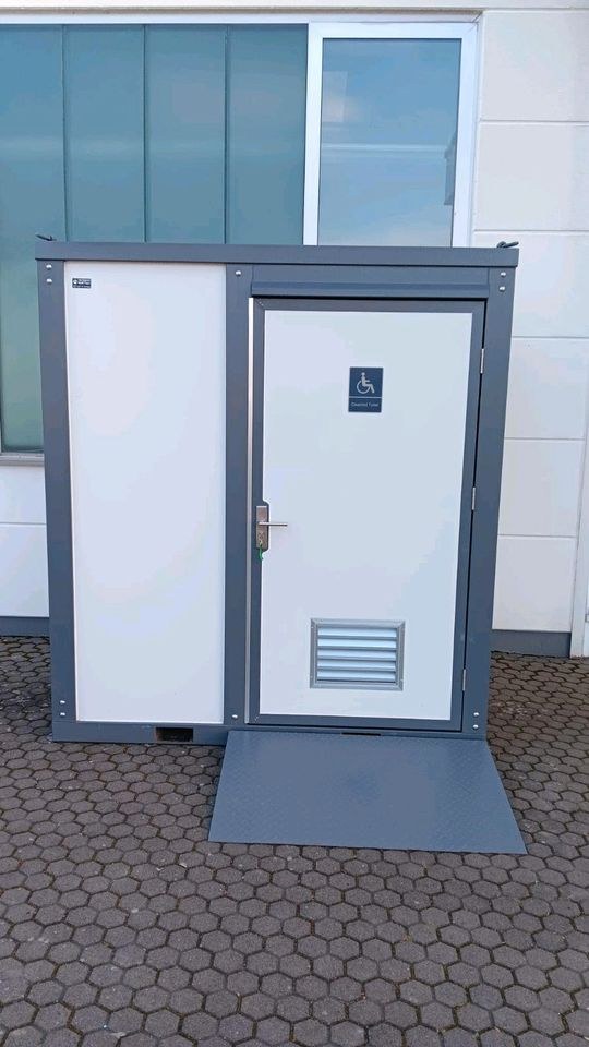 WC Container barrierefrei mieten in Nüsttal – Raum auf Zeit