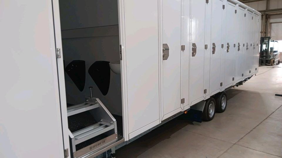 eingetroffen XXL Toilettenwagen mieten bei Mietservice Nüsttal – 3
