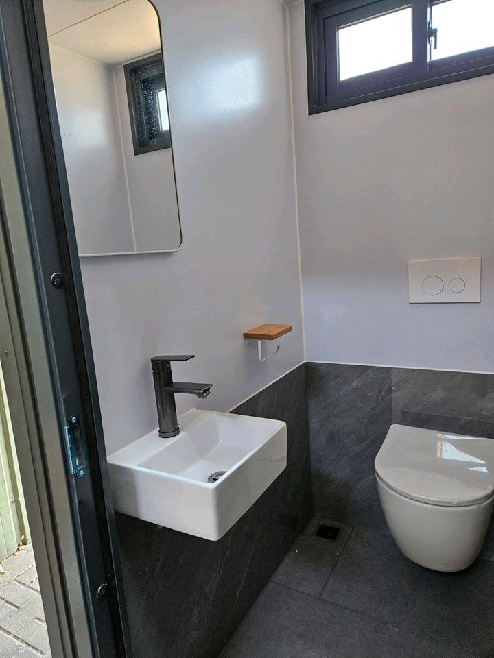 WC Container Baustellentoilette mieten bei Mietservice Nüsttal – 3