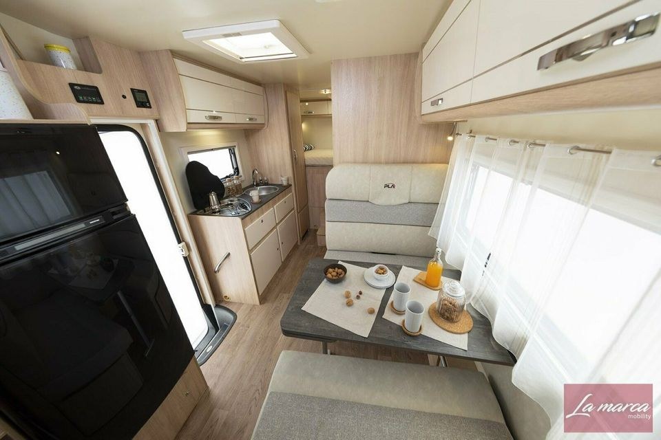 *frei* Wohnmobil Camper Familie Hund* mieten bei Martins-Miet – 4
