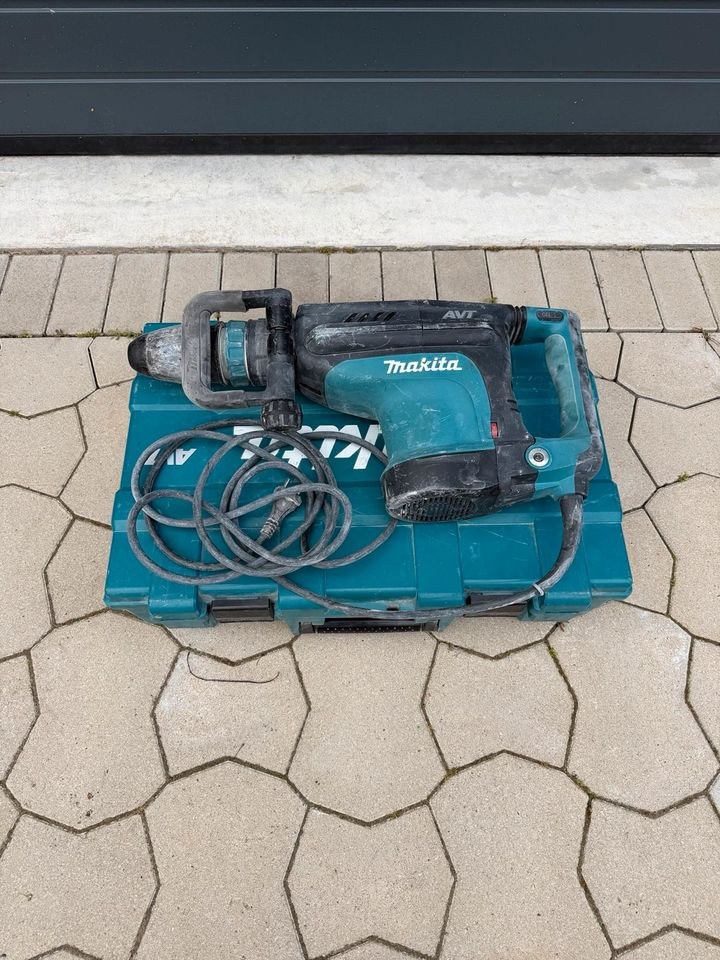 Makita Stemmhammer HM1213C mieten in Osterholz-Scharmbeck