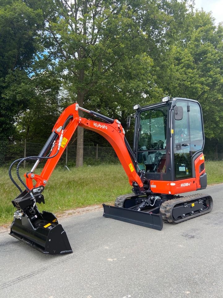 1,8t Bagger Minibagger mieten bei David Erdelkamp DE-Works