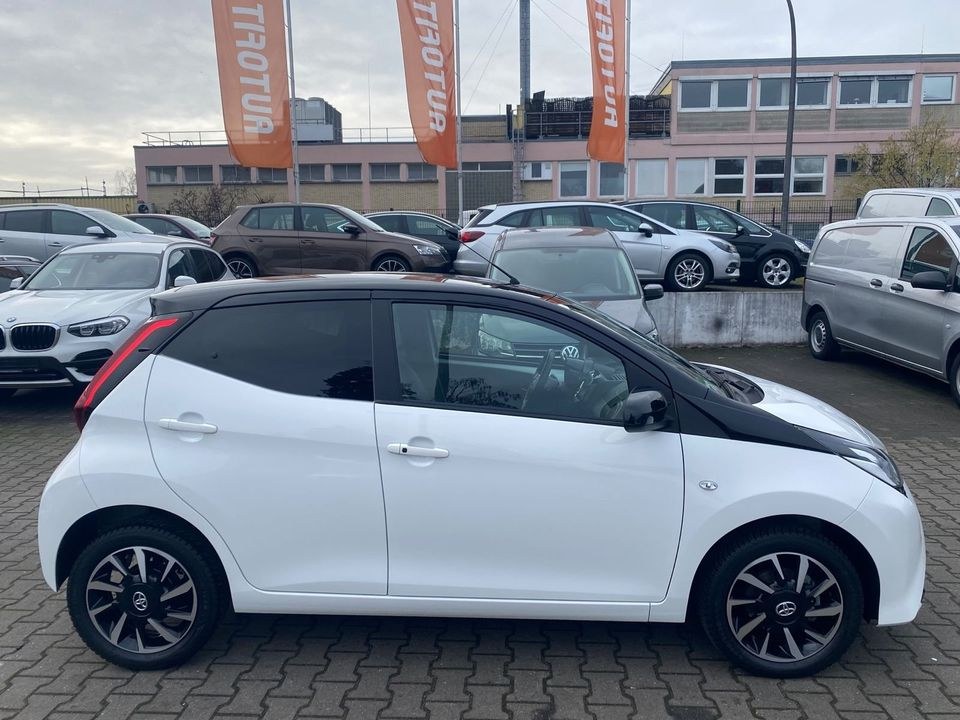 Toyota Aygo Automatik AUTO N WHATSAPP mieten in Neukölln – fair mieten – 3