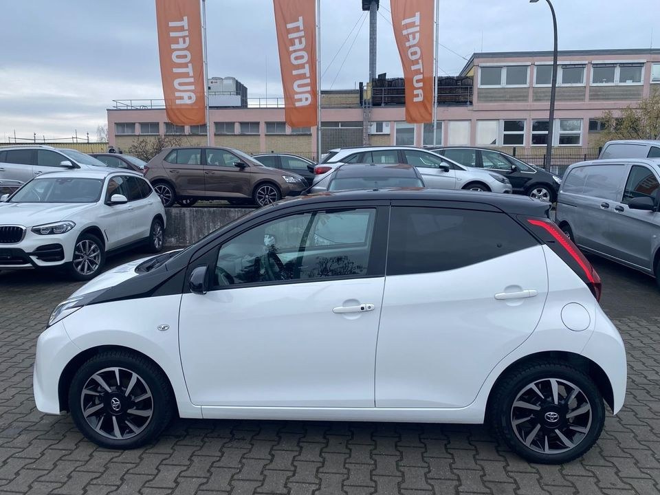 Toyota Aygo Automatik AUTO N WHATSAPP mieten in Neukölln – fair mieten – 2